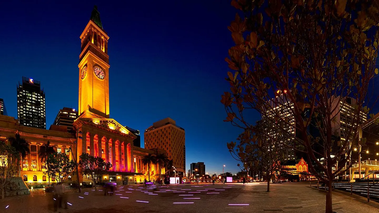 epicure-brisbane-city-hall-king-george-square-panorama5